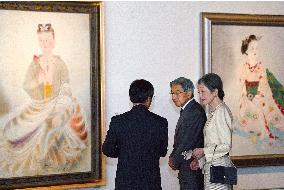 Emperor, empress view Ogura's paintings